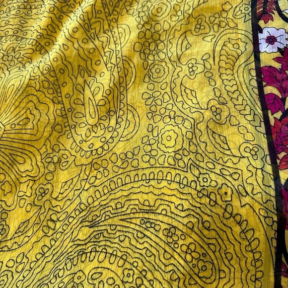 Large colorful floral paisley scarf/wrap 90" x 41 " - Picture 4 of 4